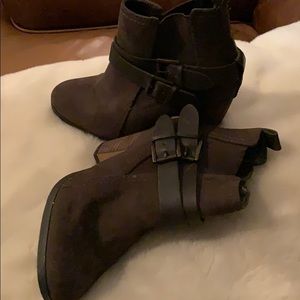 Ankle boots